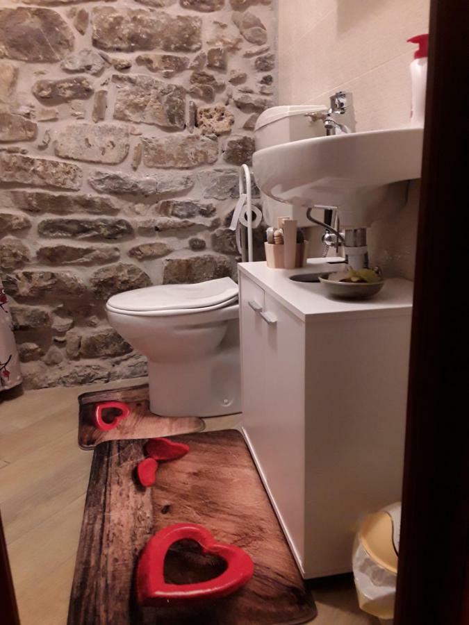Il Torchio Daire Dolceacqua Dış mekan fotoğraf