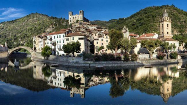 Il Torchio Daire Dolceacqua Dış mekan fotoğraf